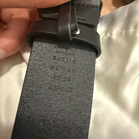 Gucci Black Belt Bag with Iconic GG Logo - Picture 7 of 8